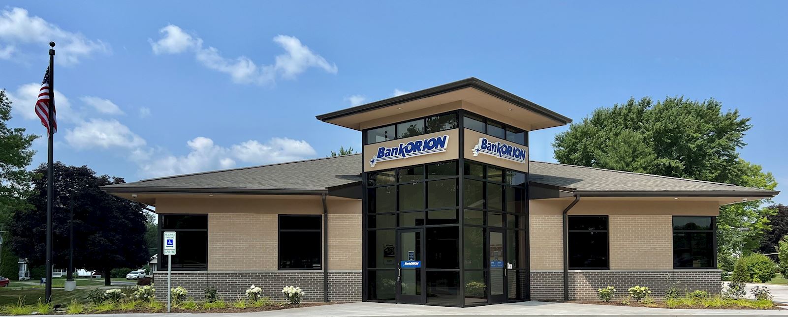 Exterior of BankORION's Cambridge branch
